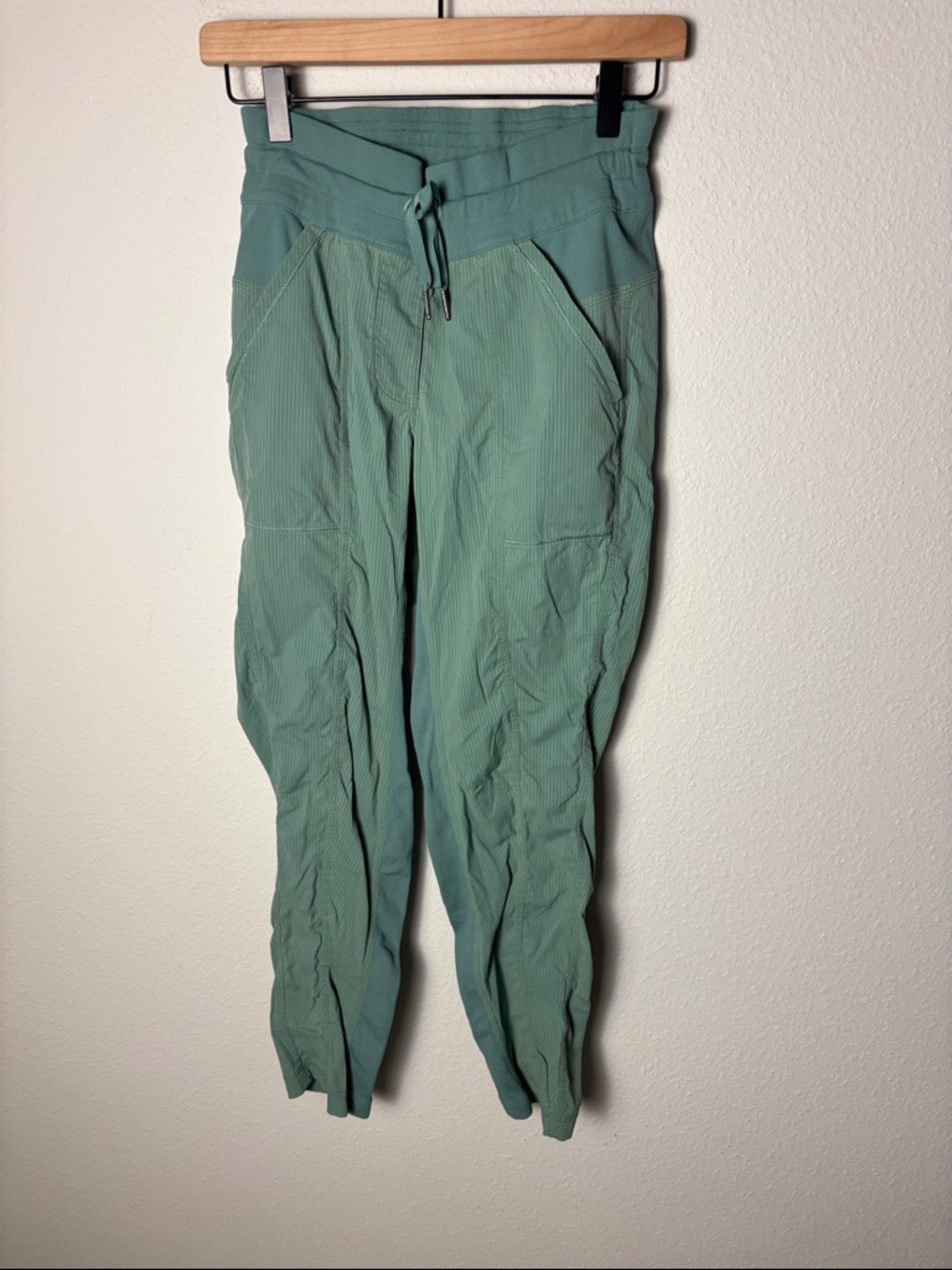 Lululemon Dance Studio Tapered 27” Pants Green